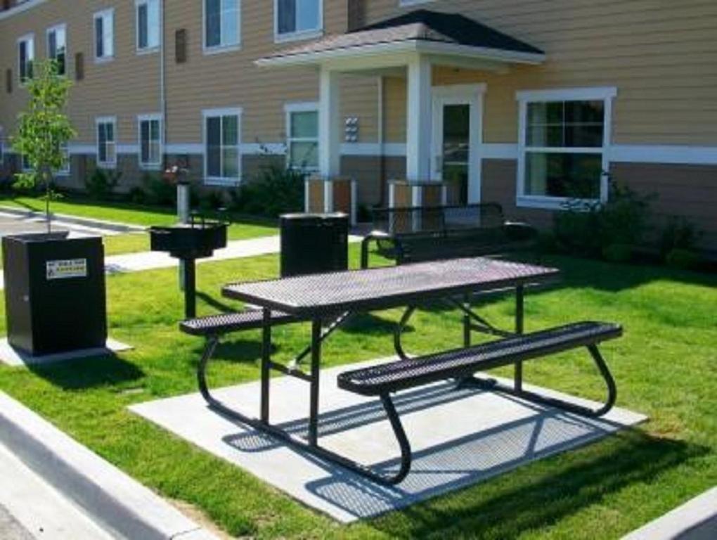 Ledgestone Hotel Yakima Luaran gambar